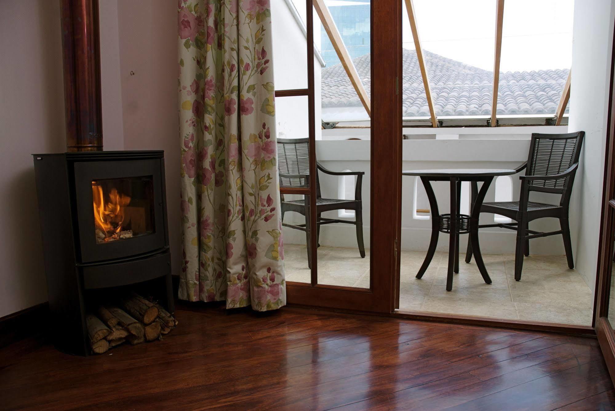 Boutique Hotel Casa Foch Quito Ngoại thất bức ảnh