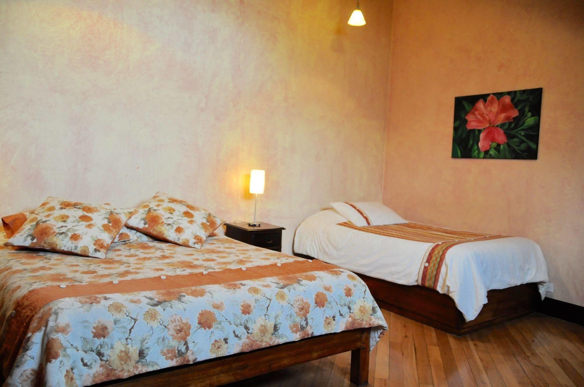 Boutique Hotel Casa Foch Quito Ngoại thất bức ảnh
